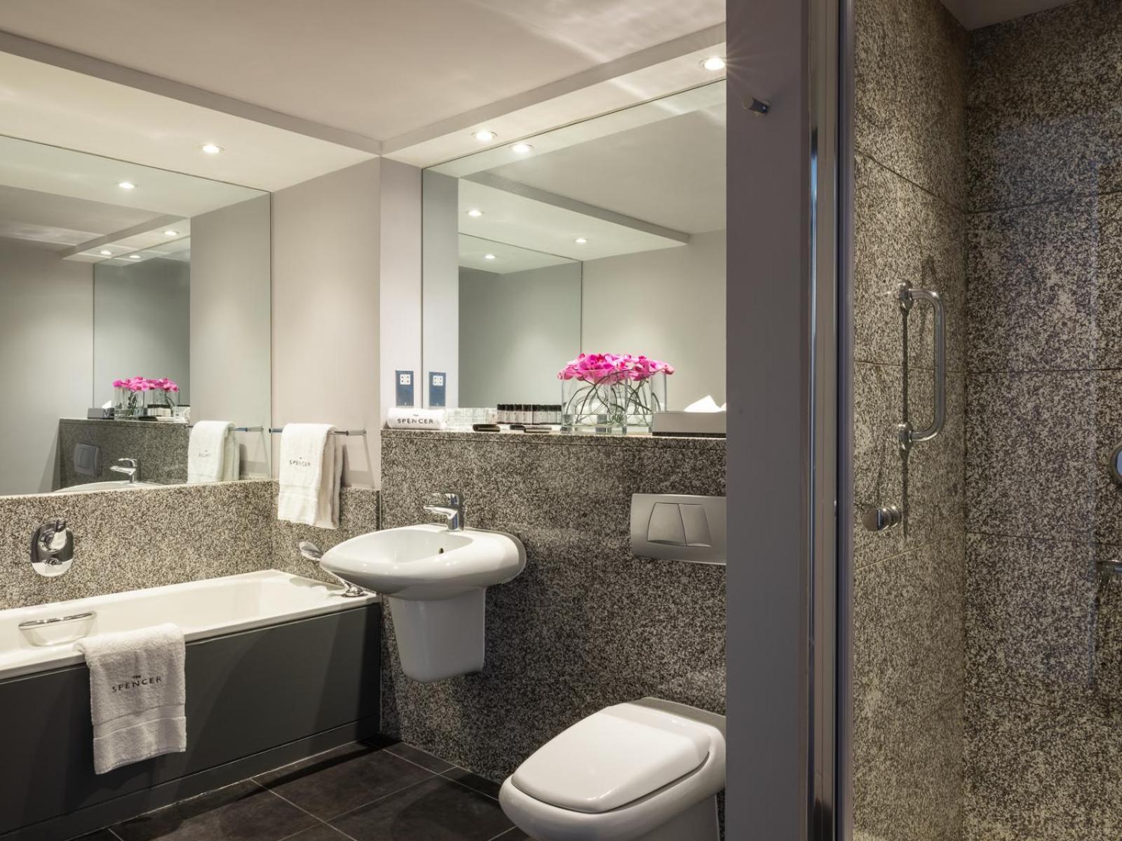 Junior Suite,1661631195:JPEG